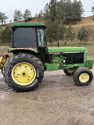 Image of John Deere 3055 equipment image 4