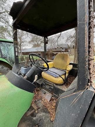 Image of John Deere 3255 equipment image 1