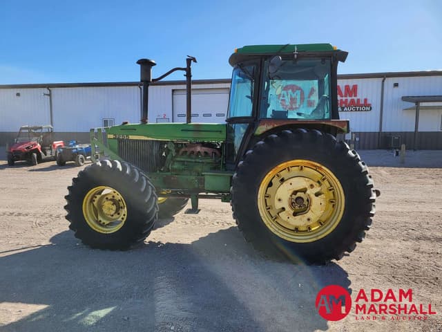 Image of John Deere 3255 equipment image 3
