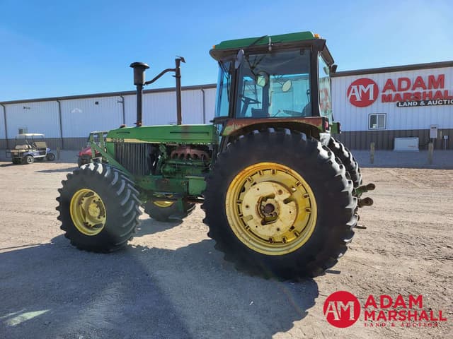 Image of John Deere 3255 equipment image 4