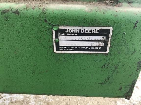 Image of John Deere 3950 Image 1