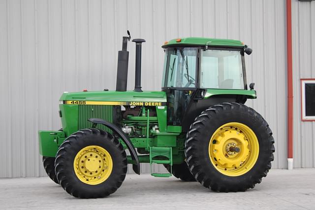 Image of John Deere 4455 equipment image 1