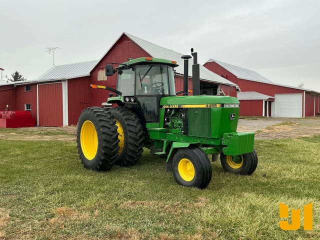 Image of John Deere 4455 equipment image 3