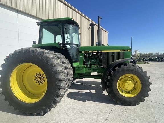 Image of John Deere 4455 equipment image 1