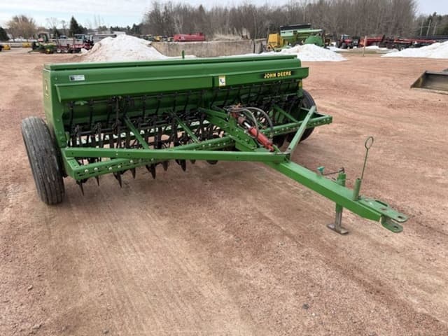 Image of John Deere 452 equipment image 2