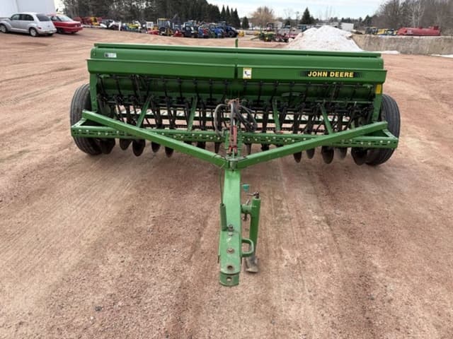 Image of John Deere 452 equipment image 1