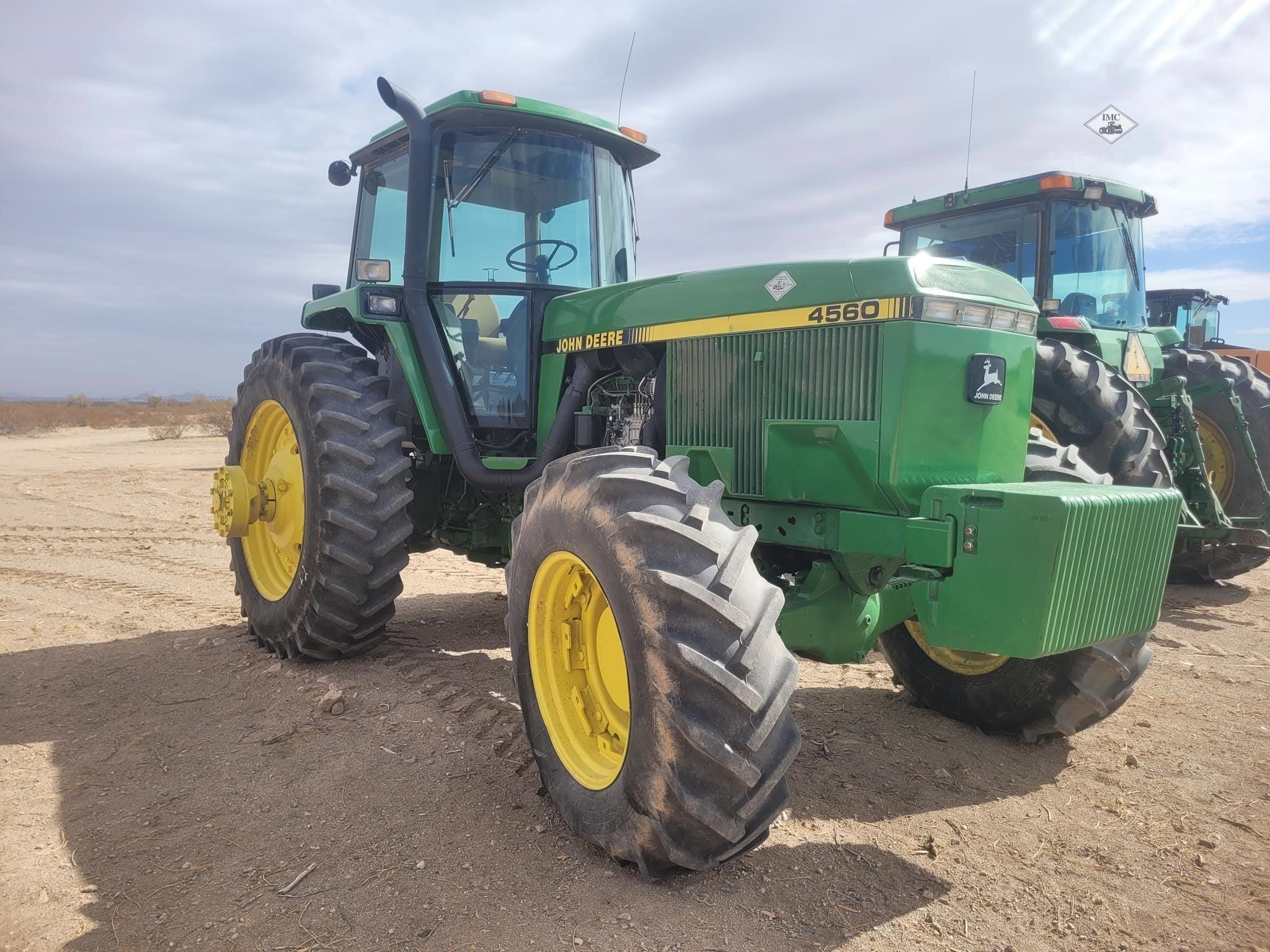 1992 John Deere 4560 Equipment Image0