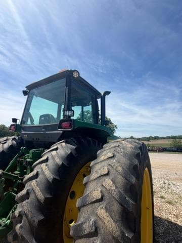 Image of John Deere 4560 equipment image 4