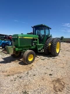 Image of John Deere 4560 equipment image 1