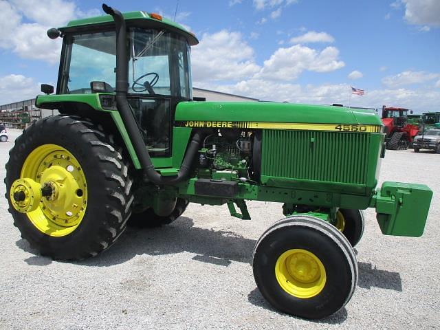 Image of John Deere 4560 equipment image 1