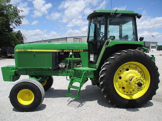 Image of John Deere 4560 equipment image 2