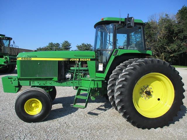 Image of John Deere 4560 equipment image 2