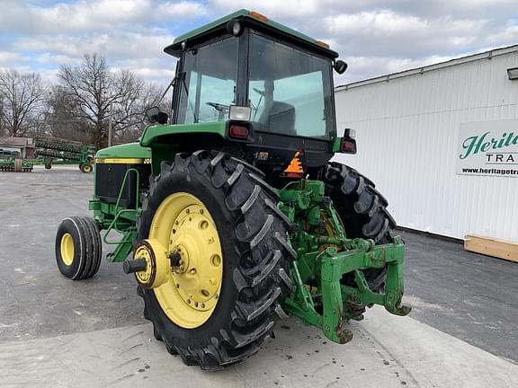 Image of John Deere 4560 equipment image 2