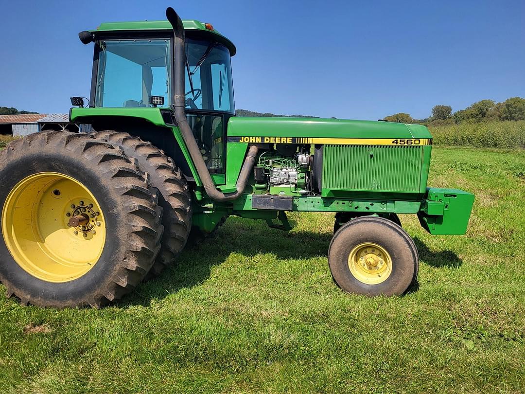 Image of John Deere 4560 Primary image