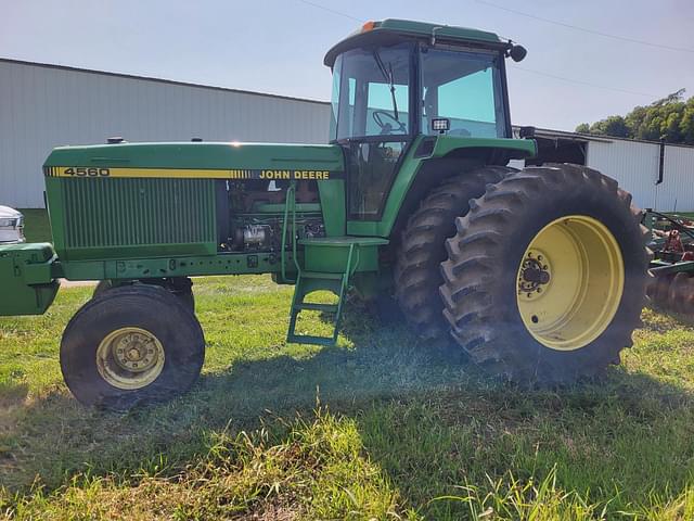 Image of John Deere 4560 equipment image 1