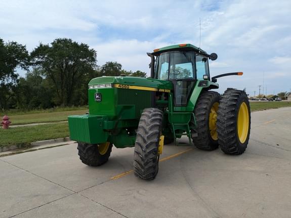 Image of John Deere 4560 equipment image 1