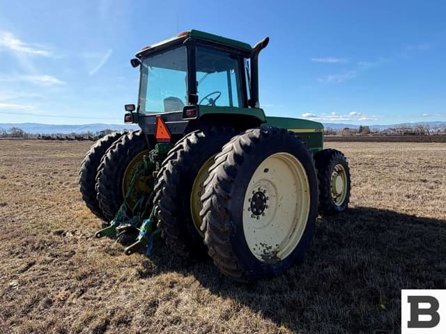 Image of John Deere 4560 equipment image 4
