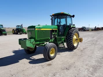 Main image John Deere 4560