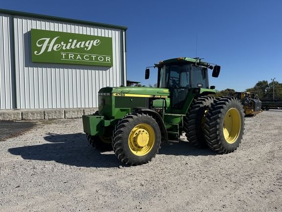 1992 John Deere 4760 Equipment Image0