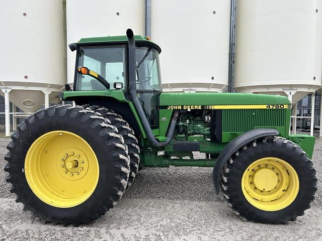 Image of John Deere 4760 equipment image 3
