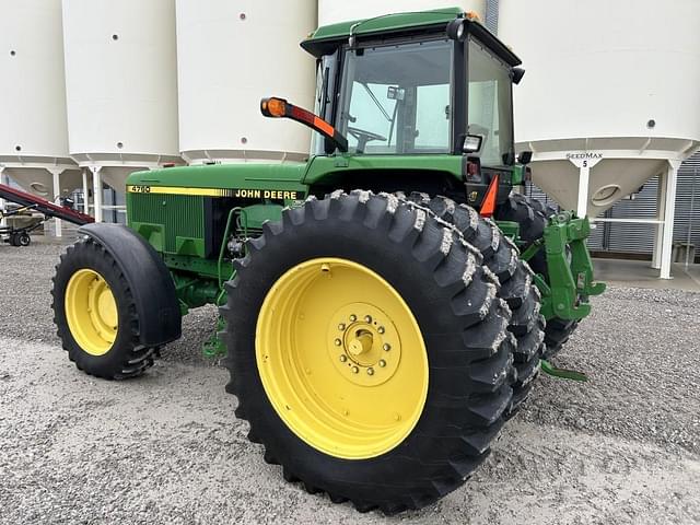 Image of John Deere 4760 equipment image 4