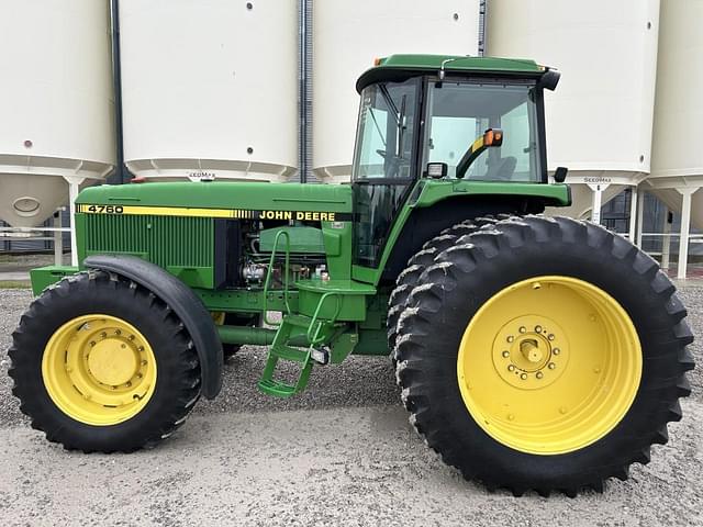 Image of John Deere 4760 equipment image 2