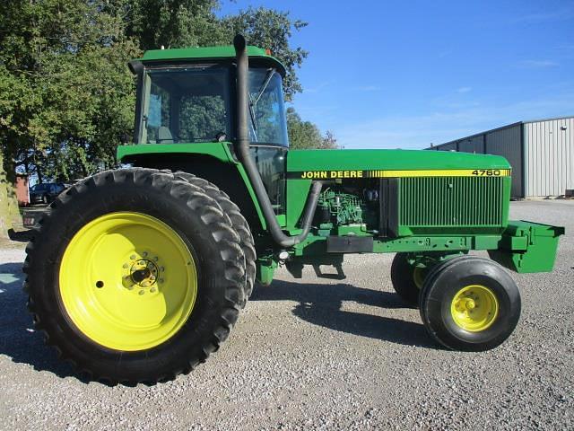 Image of John Deere 4760 equipment image 3