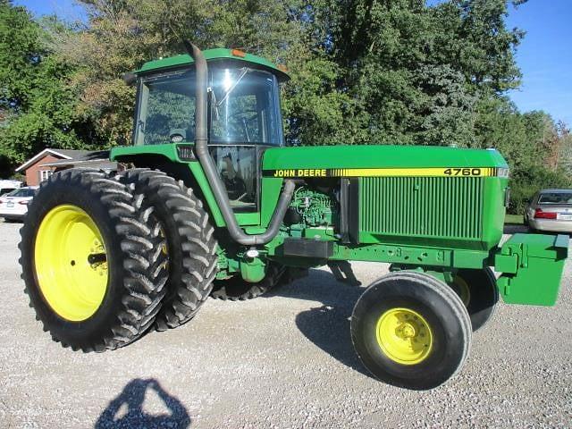 Image of John Deere 4760 equipment image 1