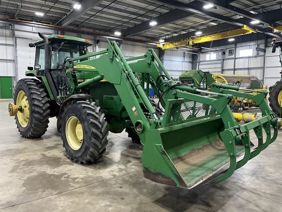 Image of John Deere 4760 equipment image 1