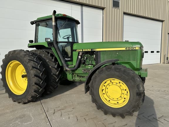 Image of John Deere 4960 equipment image 1