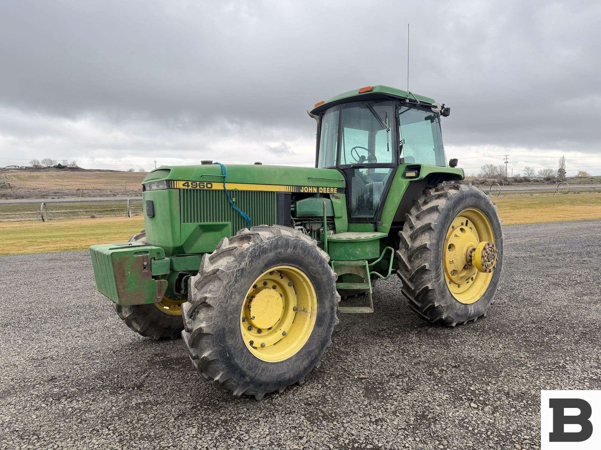 1992 John Deere 4960 Equipment Image0