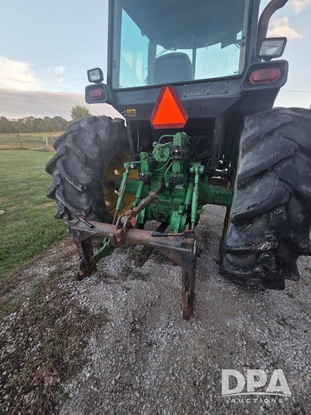 Image of John Deere 4960 equipment image 4