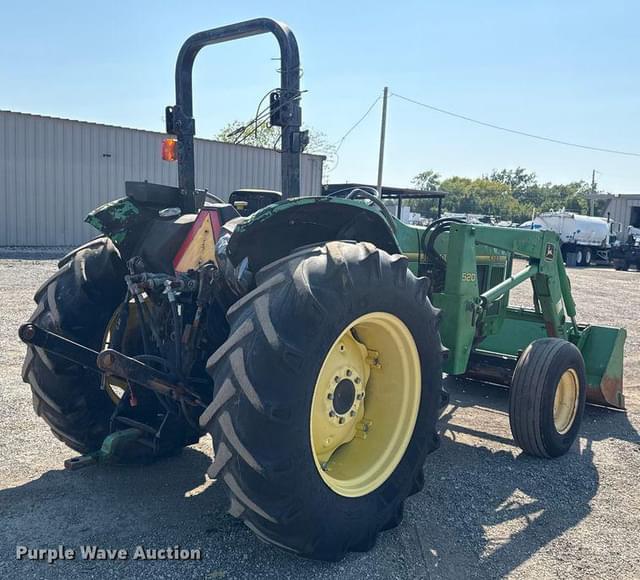 Image of John Deere 5200 equipment image 4