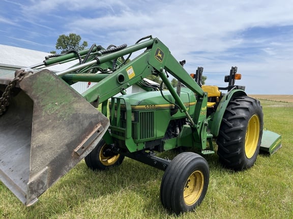 1992 John Deere 5300 Equipment Image0