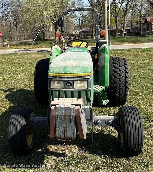 Image of John Deere 5300 equipment image 1