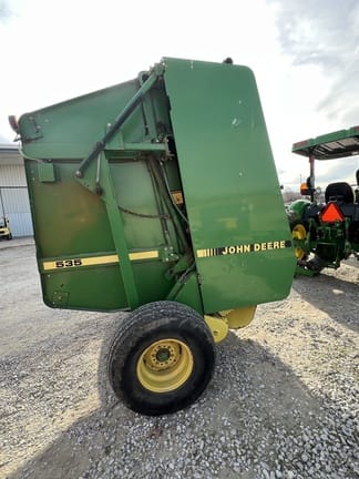 1992 John Deere 535 Equipment Image0