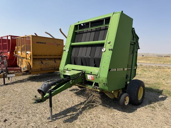 1992 John Deere 535 Equipment Image0