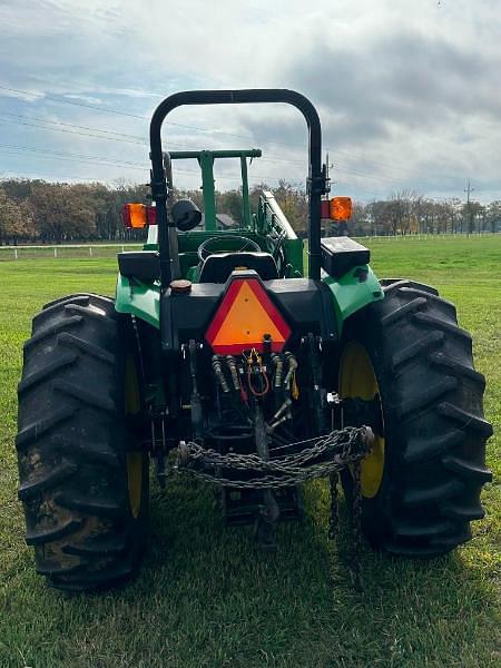 Image of John Deere 5400 equipment image 3