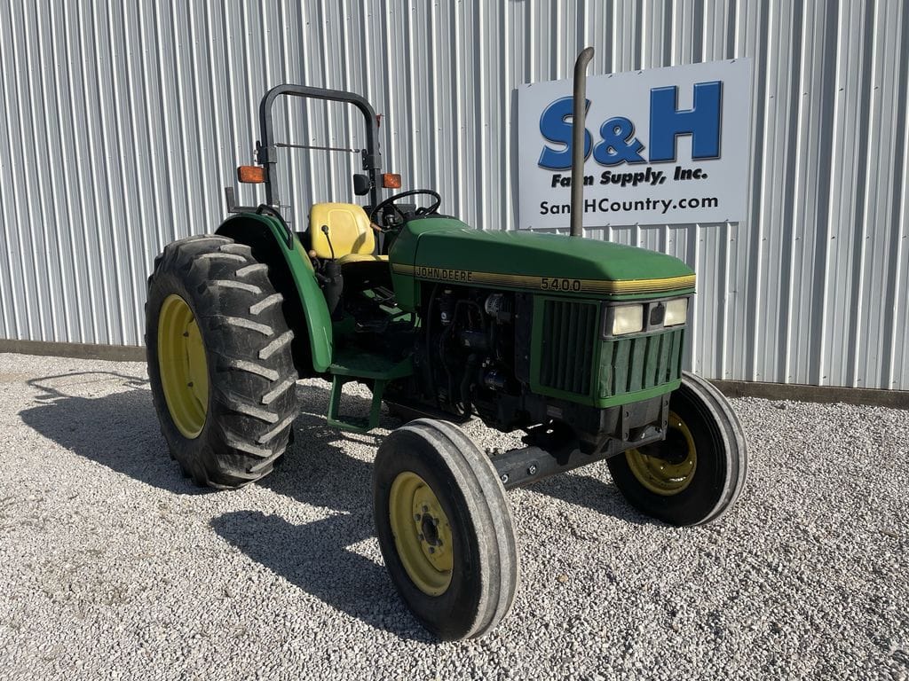 1992 John Deere 5400 Image
