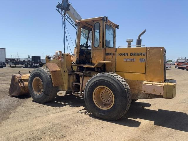 Image of John Deere 544E equipment image 3