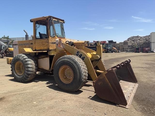 Image of John Deere 544E equipment image 1