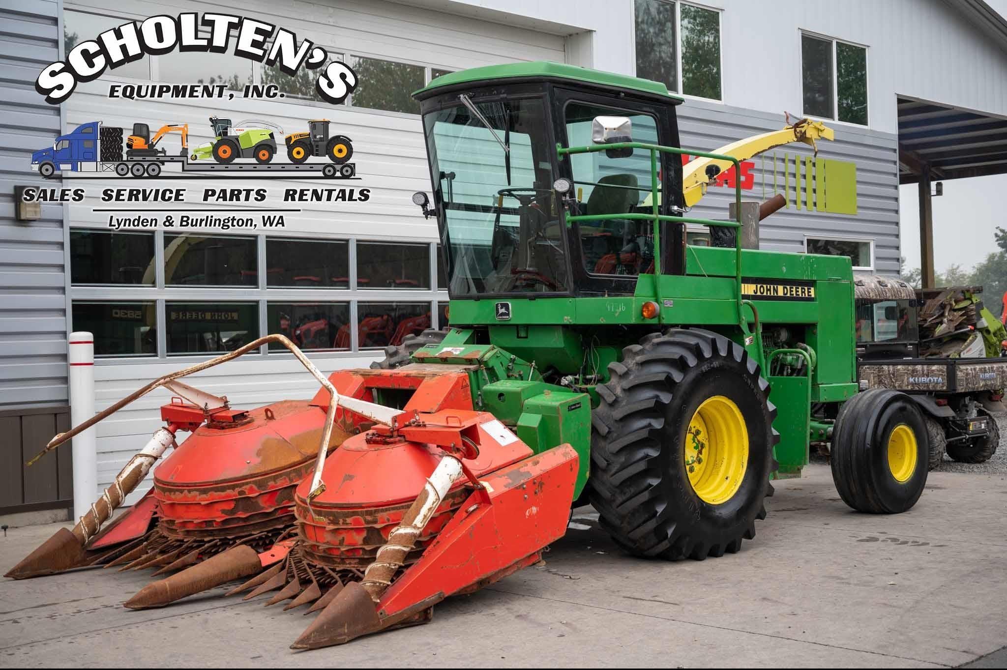 1992 John Deere 5830 Equipment Image0