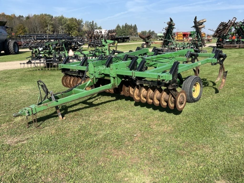 1992 John Deere 712 Equipment Image0