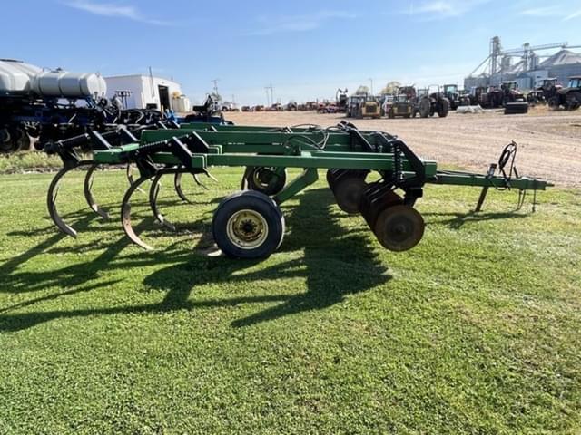 Image of John Deere 712 equipment image 3