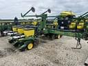 1992 John Deere 7200 Image