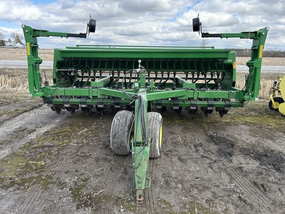 Image of John Deere 750 equipment image 3