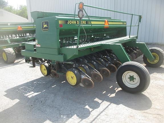 Image of John Deere 750 equipment image 2