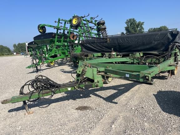 Image of John Deere 750 equipment image 4