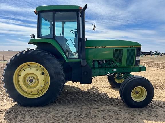 Image of John Deere 7700 equipment image 4