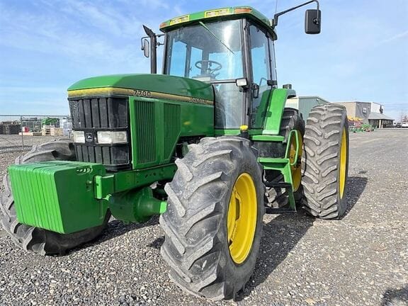 Main image John Deere 7700